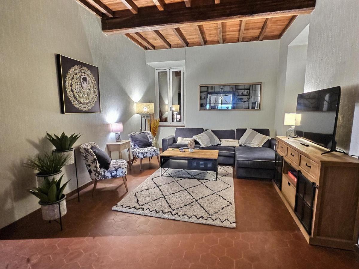De L'adour, Renove & Chic, Parking * Gerde