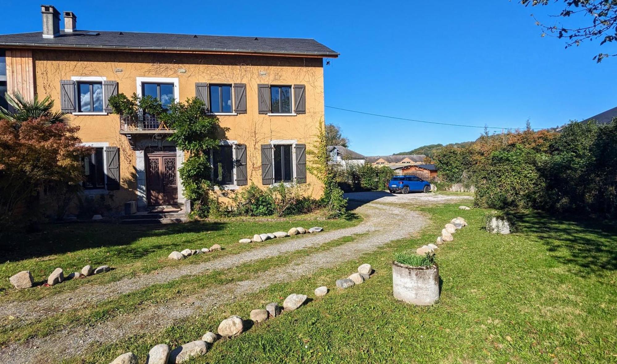De L'adour, Renove & Chic, Parking Hébergement de vacances Gerde